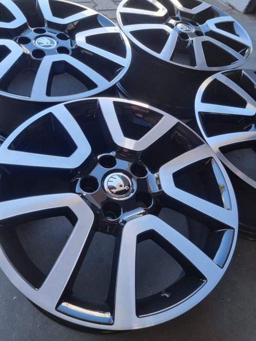 17cali 5x112 Skoda oryginał 7J ET45