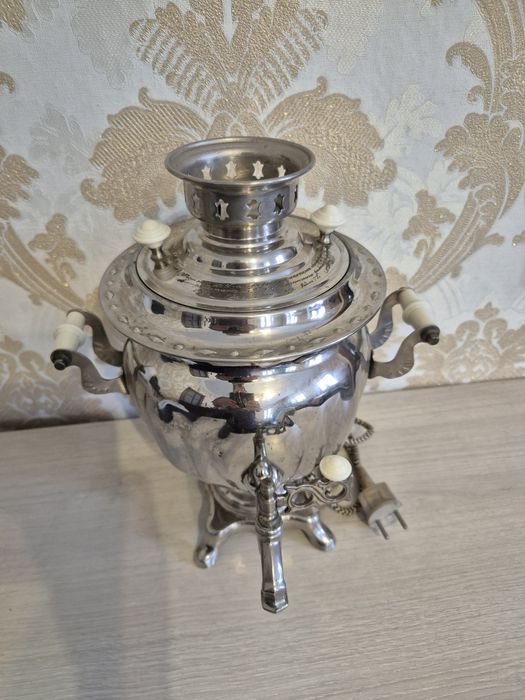 Самовар электричний