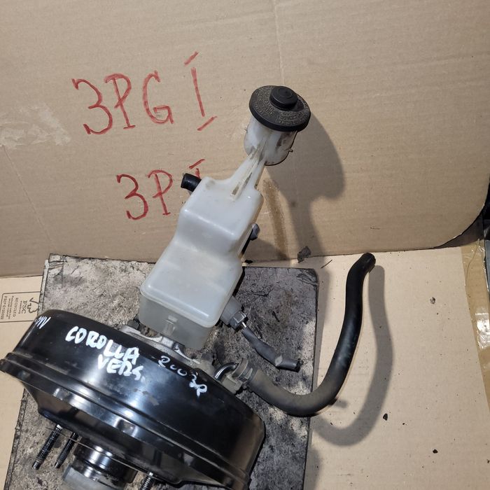 Serwo pompa hamulcowa Toyota Corolla Verso I E12 2003r