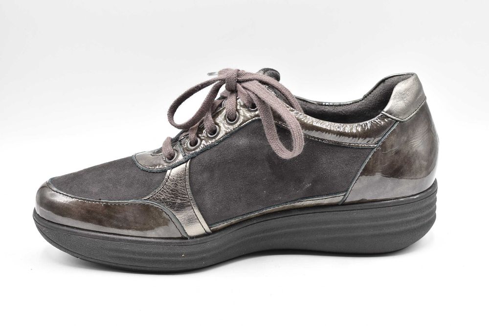 Pitillos hiszpańskie ( 40 ) jak nowe