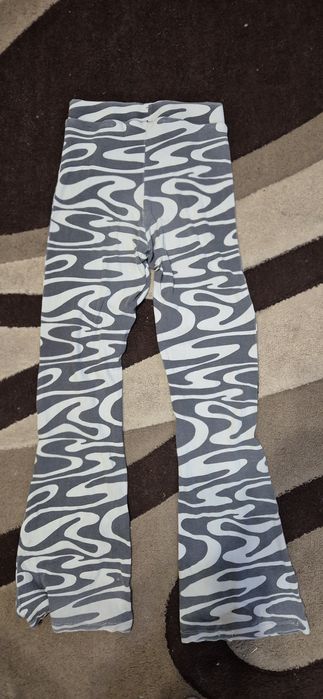 Spodnie dziewczęce dzwony rozmiar 146