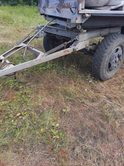 Прічіп ГКБ 819 (зіловський) з документами