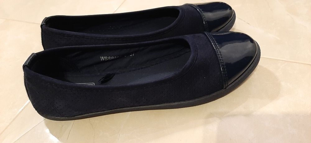 Baleriny granatowe 37