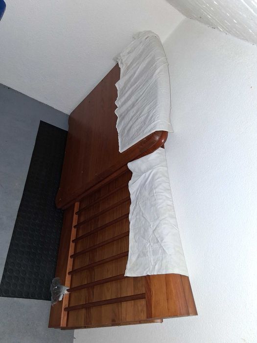 Berço Cerne convertível em secretária