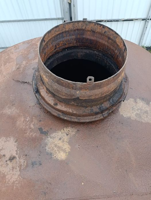 Емкость,бочку,резервуар,ємність,цистерну 50м.куб из под ГСМ