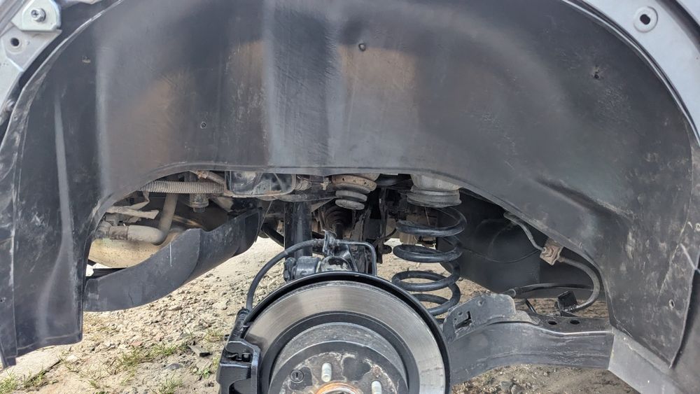 Підкрилки, локери Nissan Rogue T32