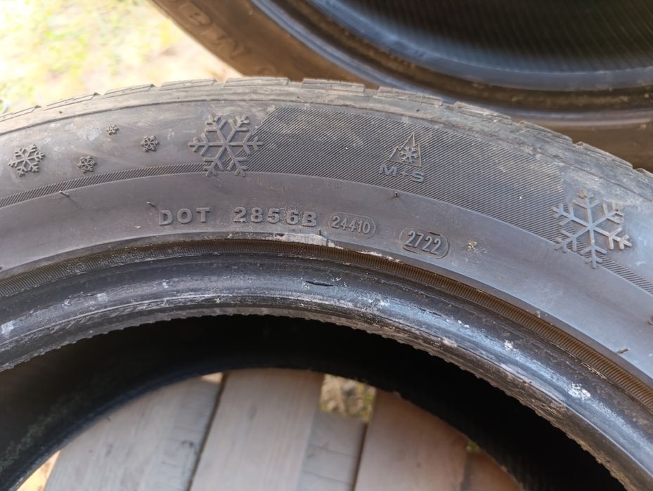 Зимові шини 235/55 R17 Petlas W651 Premiorri