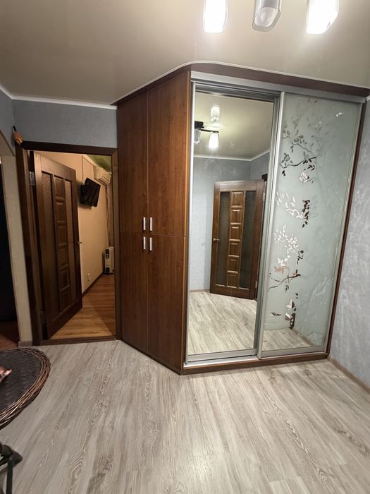 Продам 2 х комнатную квартиру.Песочин.Надия