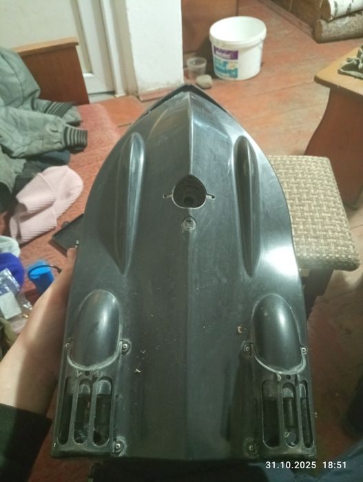 Продам кораблик d16 в хорошому стані