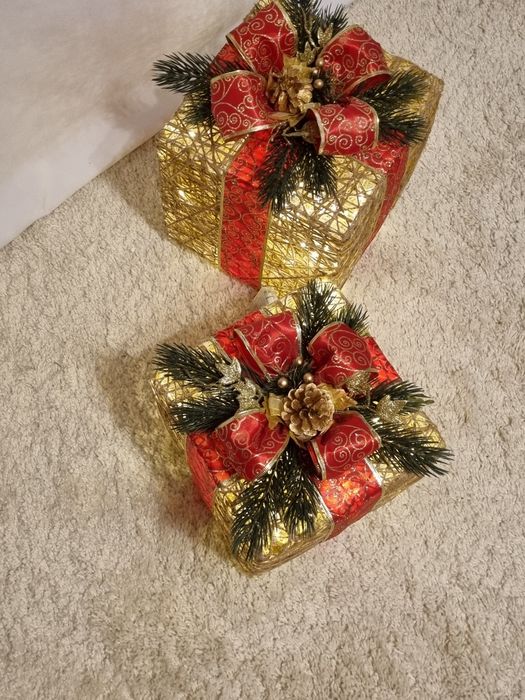 Новорічні прикраси