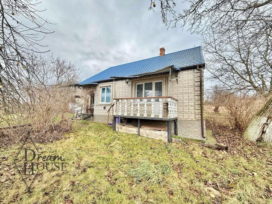 Продаж будинку у с.Верхнів