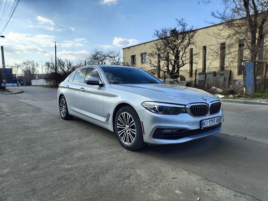 Продам BMW 5 Series 2017 (G30, 530i, xDrive)