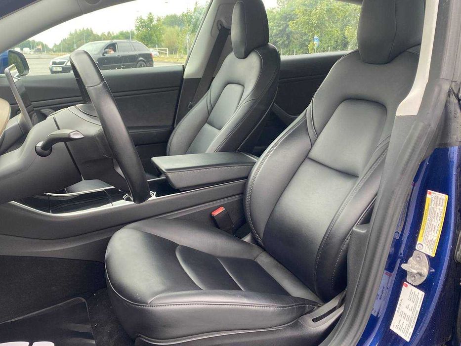 Tesla Model 3 2018