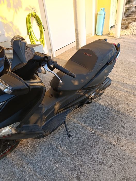 Scooter sym 125 GTS SPORT