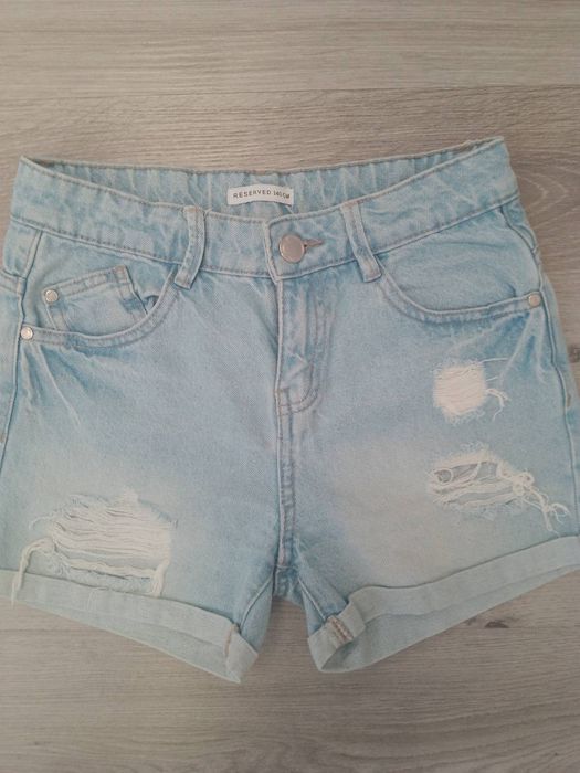 джинсовые шорты / Reserved. Возраст 9-10 лет
