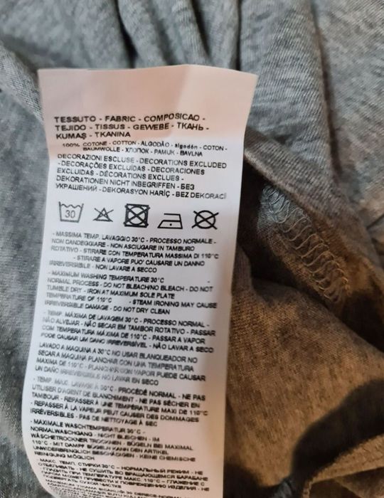 Tshirt emporio armani.