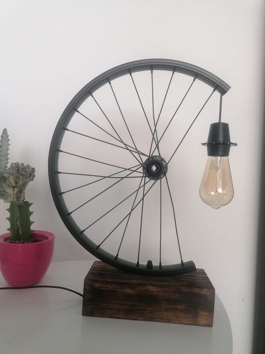 Lampa stołowa dekoracyjna