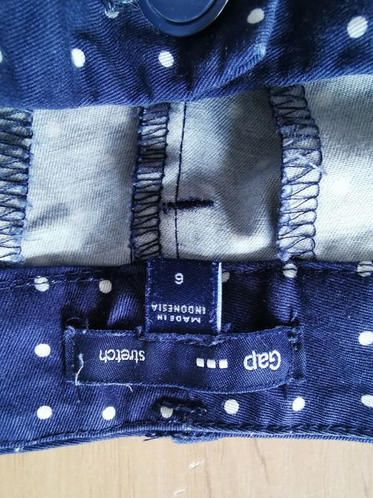 Spodnie GAP rozm 6 (S/M)