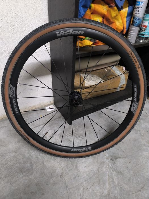 Rodas Vision Team Agx I23 Gravel 12V microspline + Pneus Pirelli Cinturato RC
