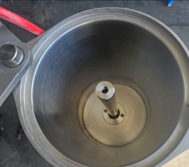 Nadziewarka tłokowa Dadaux