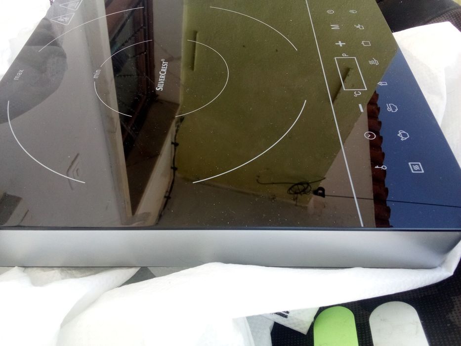 Placa eléctrica sem uso