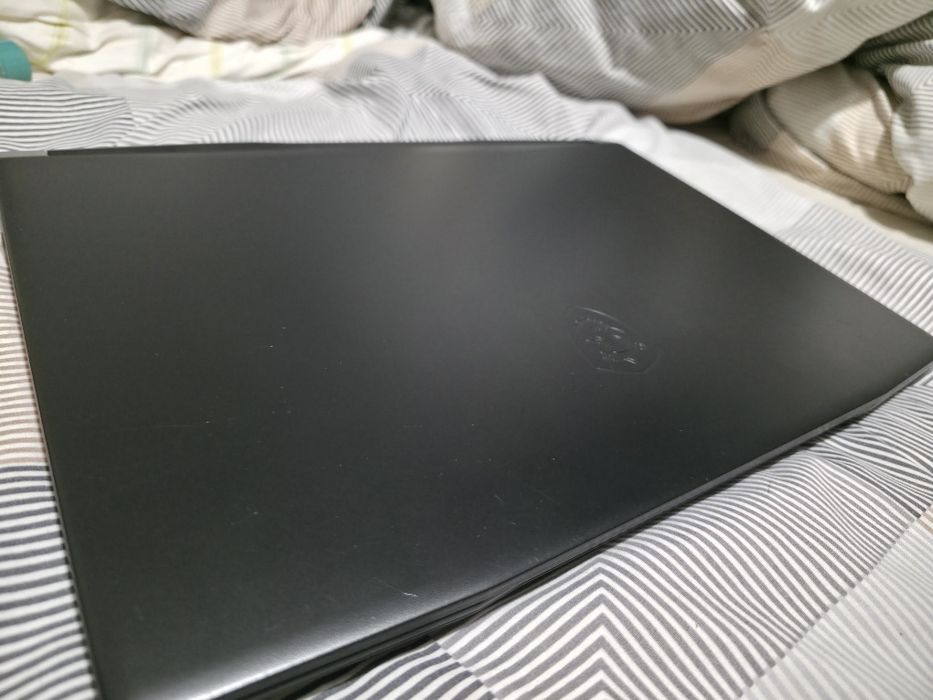 Laptop Gamingowy MSI Katana GF66