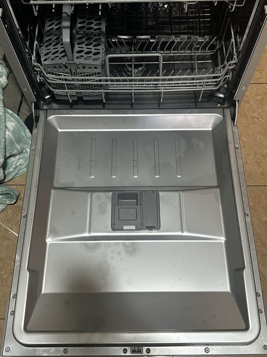 Máquina Lavar Loiça HISENSE HS622E10X