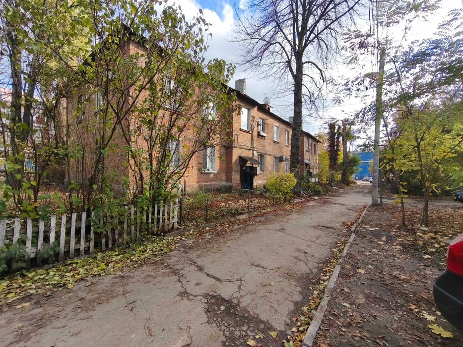 Термінова продаж 2-во кімнатної квартири на 12 кварталі біля  ТЦ Терра