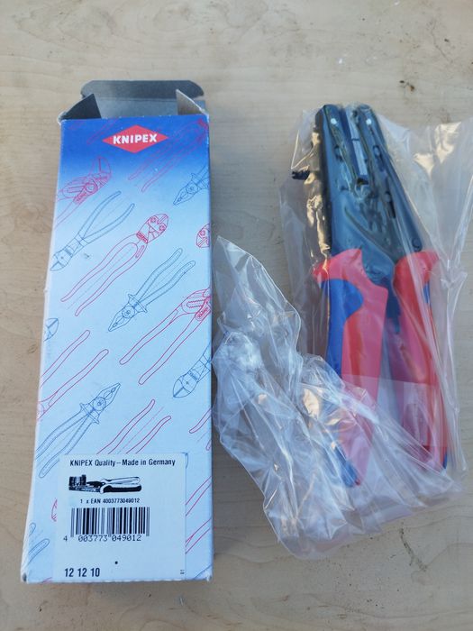 Ściągacz izolacji Knipex 12 12 10