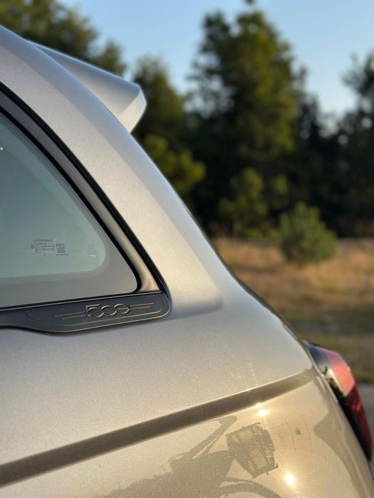 Fiat 500e465005465295933441