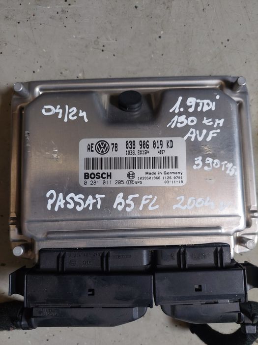 Zestaw startowy vw passat b5 fl 2004r 1.9tdi 130km AVF  do odpalenia