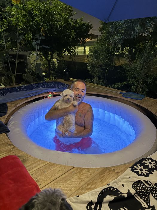 Spa de jardim e jacuzzi