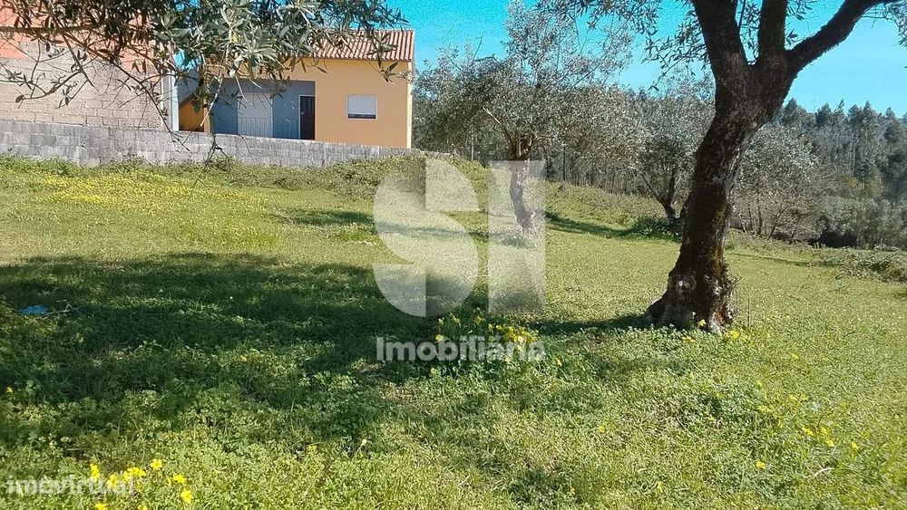 Terreno urbano para construção