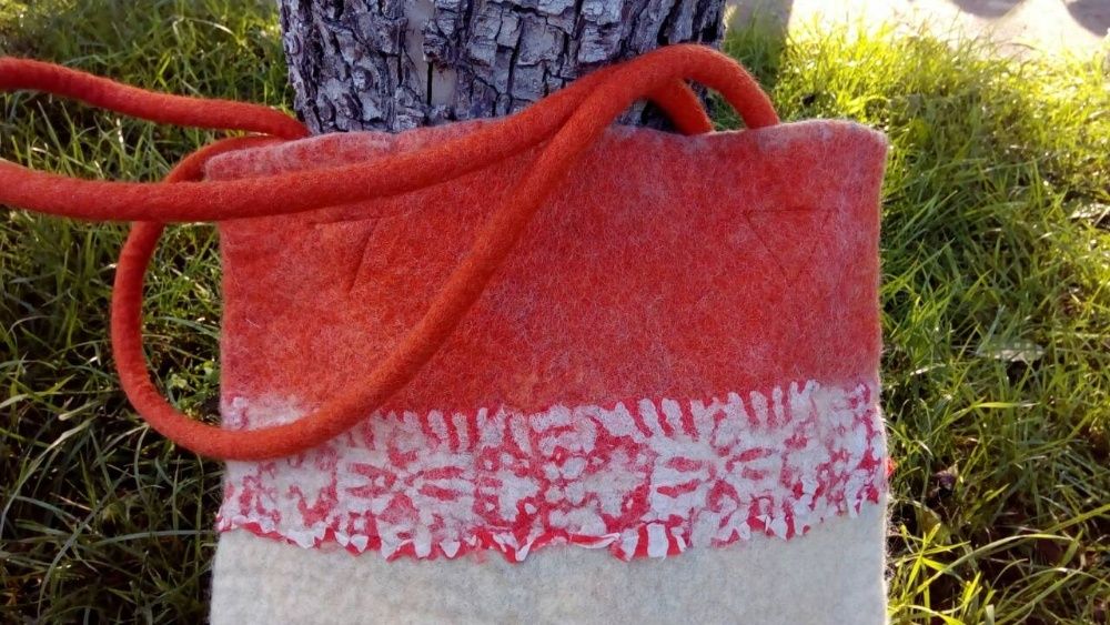 Валяные сумки из шерсти.