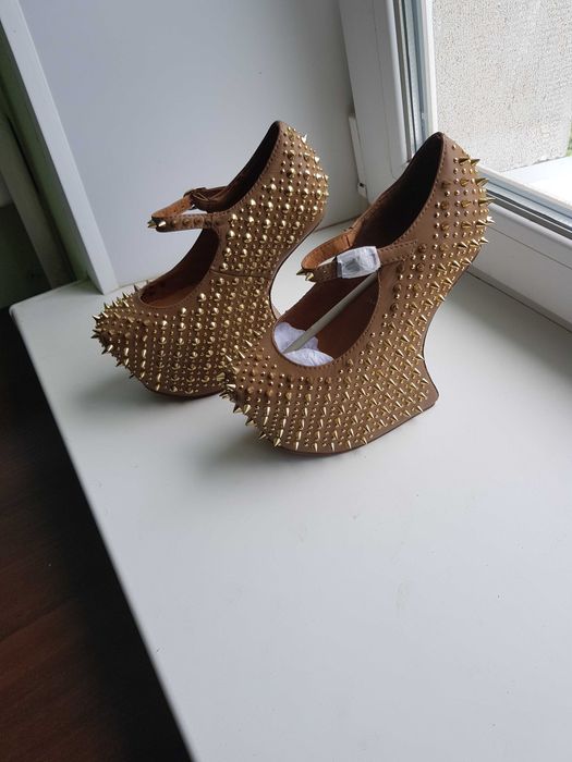 Жіночі туфлі на підборах Jeffrey Campbell