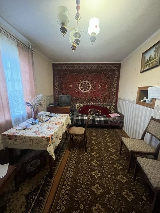 Будинок для сім`і на довгострокову оренду