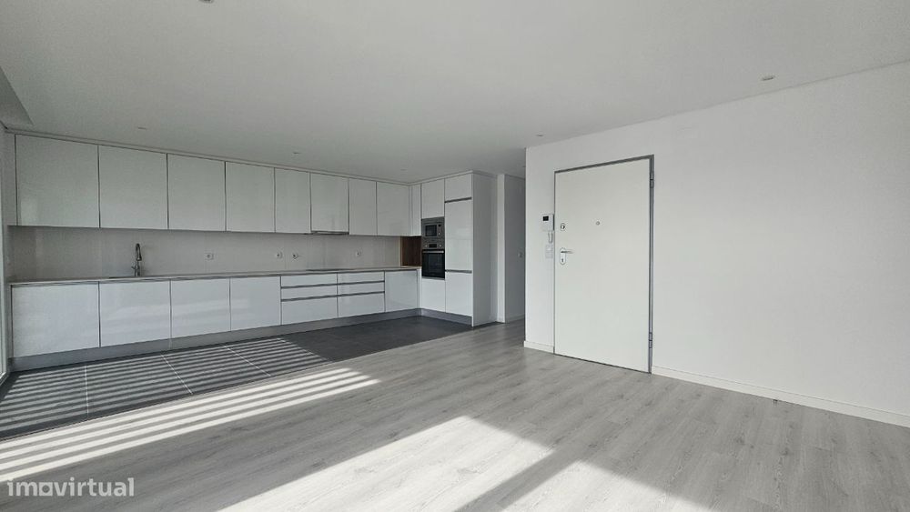 Apartamento T2 - Santa Marta Pinhal