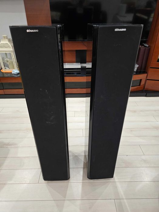 Kultowe kolumny podłogowe Dynaudio Focus 260