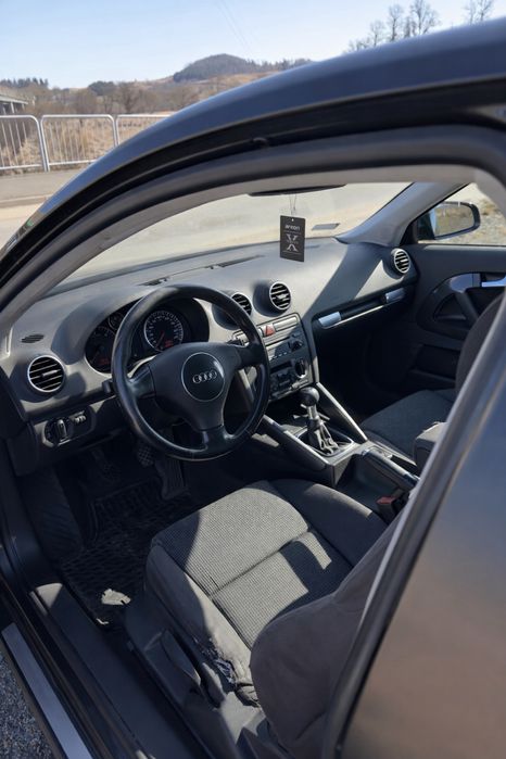 Audi A3 8p 1.9tdi bkc 105km