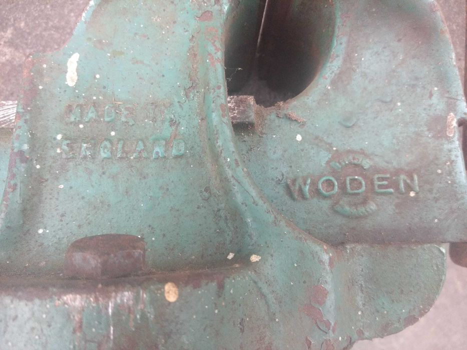 torno de ferro antigo