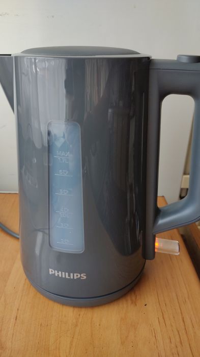 Електрочайник Philips Серії 3000
