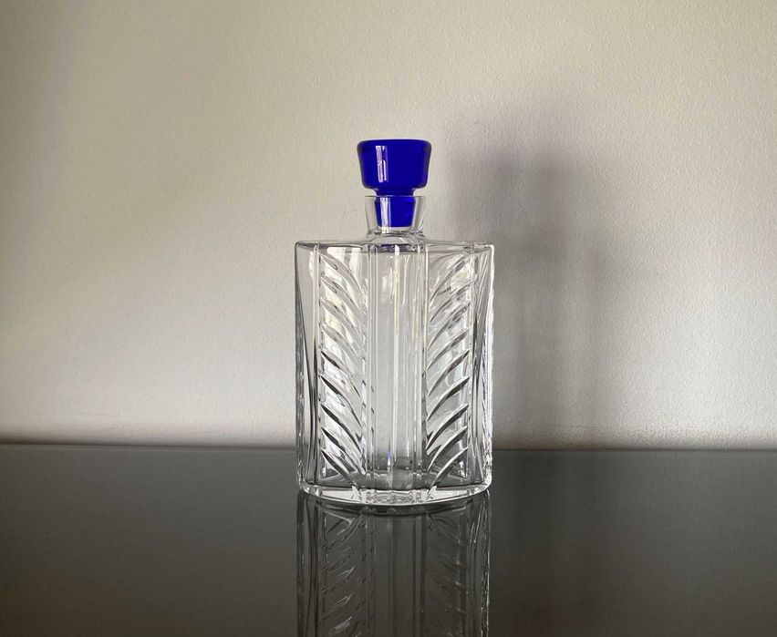 Frasco de cristal marca Atlantis sem uso
