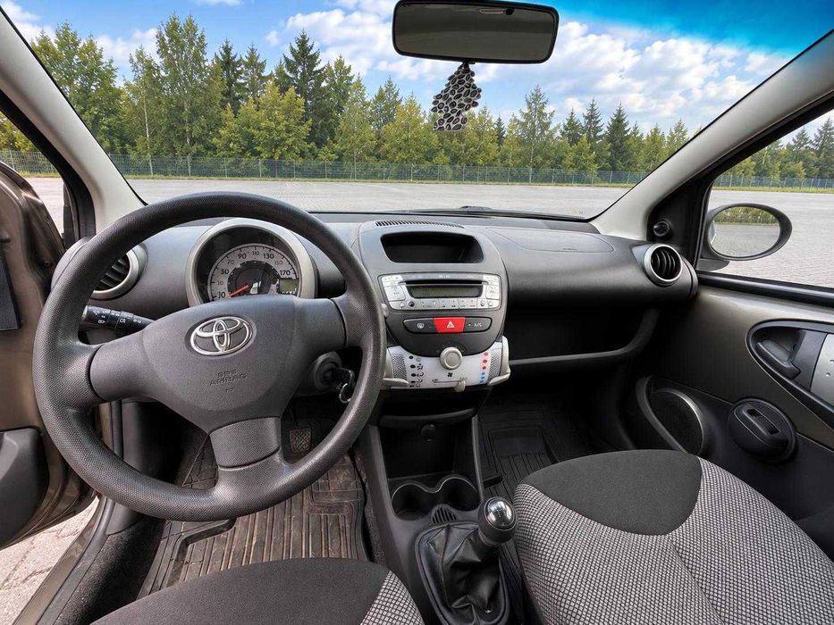 Toyota Aygo 1.0 benzyna | 2013 |