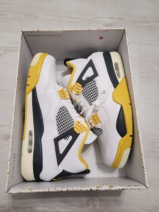 Кроссовки NIKE AIR JORDAN 4 нові original