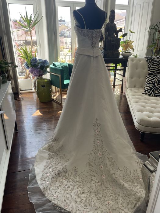 Vestido de noiva novo