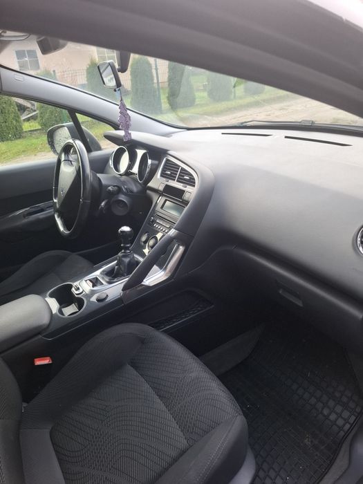 Peugeot 3008 1.6HDi 2011r.