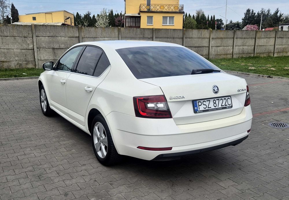 Skoda Octavia Benzyna Automat Zarejestrowana