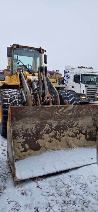 Ładowarka VOLVO L120E 2002r