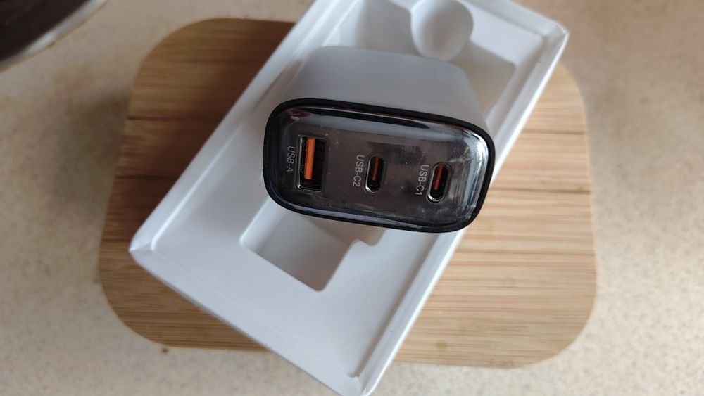 Charger Зарядний пристрій GaN