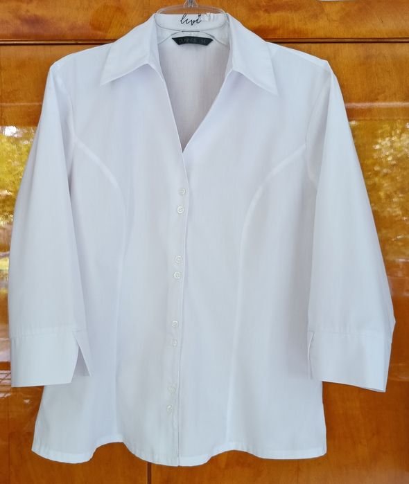 Dunnes bardzo ładna biała bluzeczka rozmiar 14